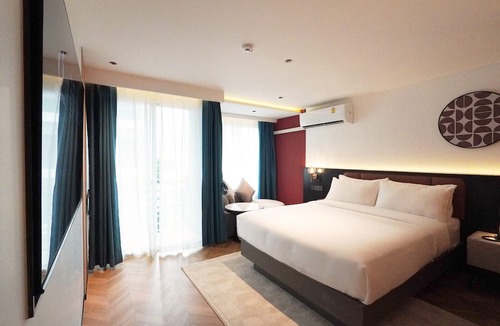 Ratchadaphisek Hotel | L-Seven Hotel