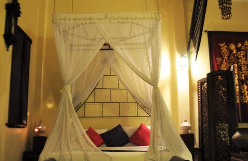 Thani Hotel | Ruean Thai Hotel