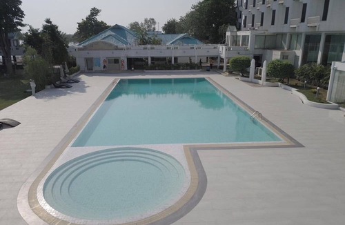 Chachoengsao Hotel | Suntara Wellness Resort & Hotel
