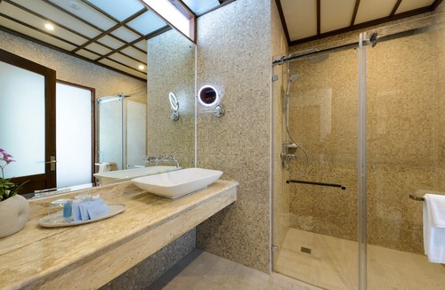 Khuk Khak Beach Hotel | The Haven Khao Lak