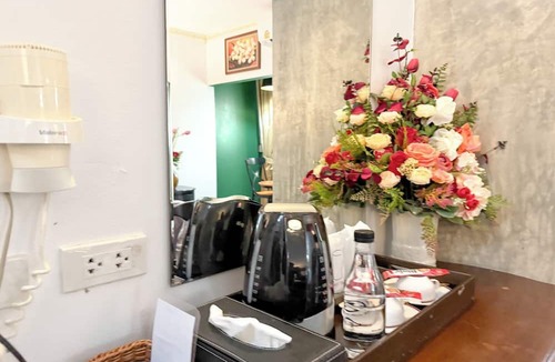 Mae Pu Kha Hotel | Chiangmai Lanna & Modern Loft Hotel
