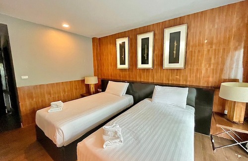 Nai Wiang Hotel | Huern Nana Jomsawan