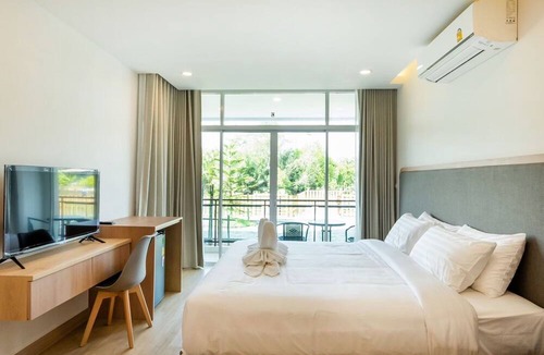 Samut Songkhram Hotel | Yunoya Riverside Villa