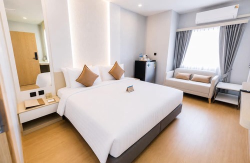 Nakhon Sawan Hotel | 42C Lite Hotel