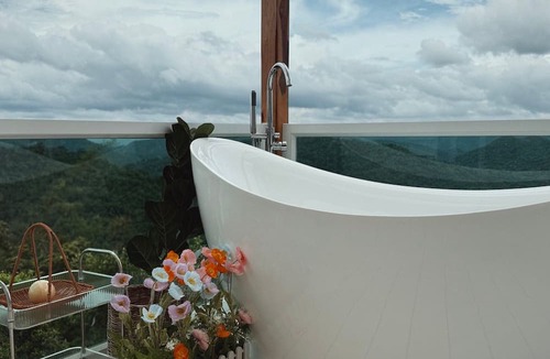 Phop Phra Resort | Baan Tiew Khao Doipawai