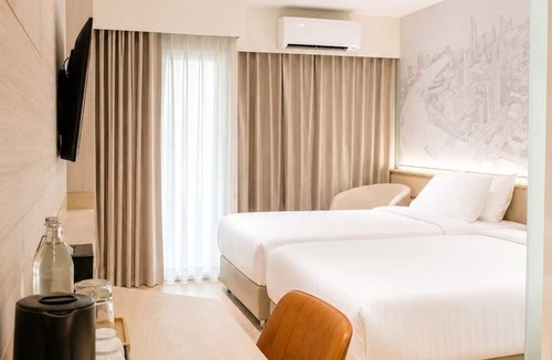 Bangkok Noi Hotel | Bridge Siriraj