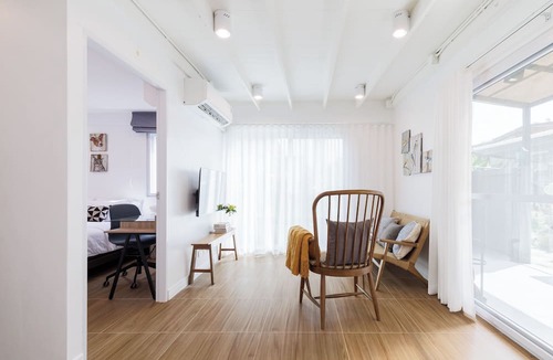 Thon Buri Bed & Breakfast | Baanboon