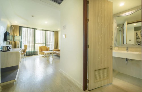 Ratchathewi Hotel | Le Tada Parkview Hotel