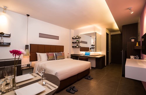 Khlong Ton Sai Hotel | Aim House Bangkok Hotel