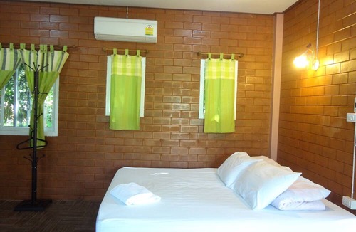 Nakhon Nayok Hotel | I Din Lake View Resort Nakhon Nayok