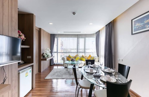 Bang Phlap Hotel | Grand Ratchapruek Hotel