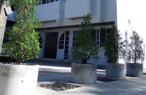 Saphli Hotel | Albatross Guesthouse Thungwualaen Beach