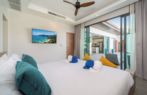 Choeng Thale Villa | Nicky Serene 3BR Pool Villa
