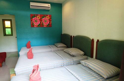 Amphawa House | Baanrak Amphawa Homestay
