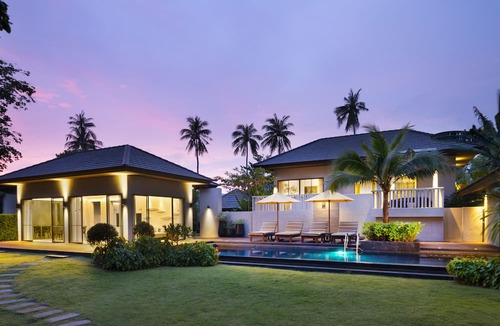 Sai Thai Hotel | The ShellSea Krabi Luxury Beach Front Resort & Pool Villa