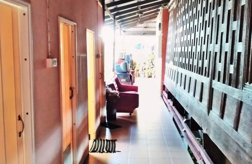 Amphawa House | Baanbon Homestay