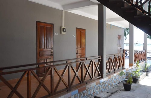 Savannakhet Hotel | Pilgrim's Kitchen & Inn
