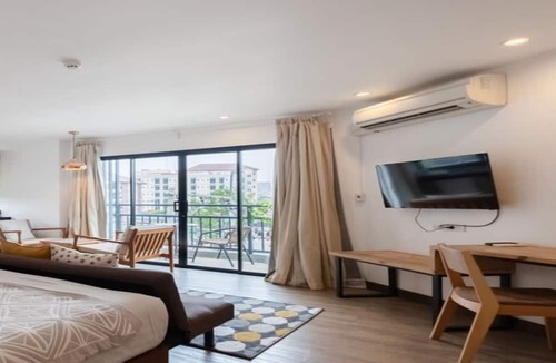 Central Pattaya Hotel | The Corner Lodge