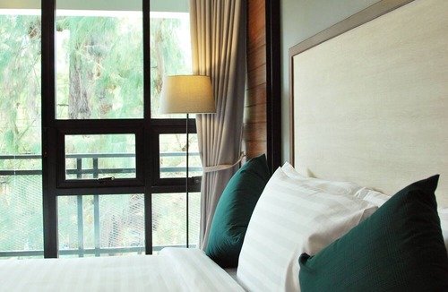 Cha-am Hotel | Bluemoon Hotel