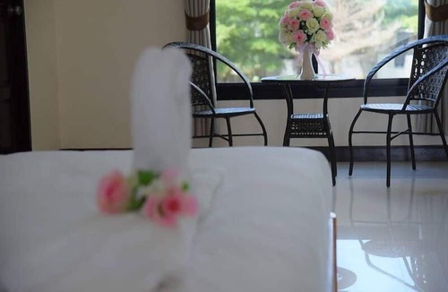 Pak Phraek Hotel | BH Place Apartment
