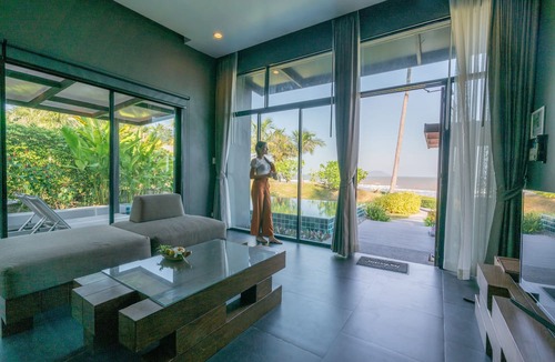 Phongprasan Hotel | SEAnery Beach Resort