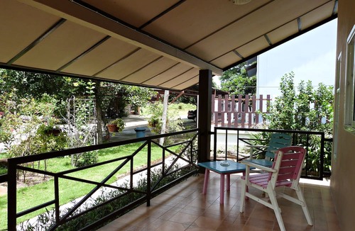 Sisaket House | Bann Suan Rachawadee B&B