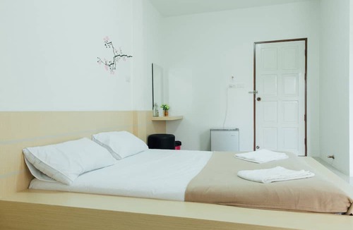 Makham Tia House | Cheaper Room
