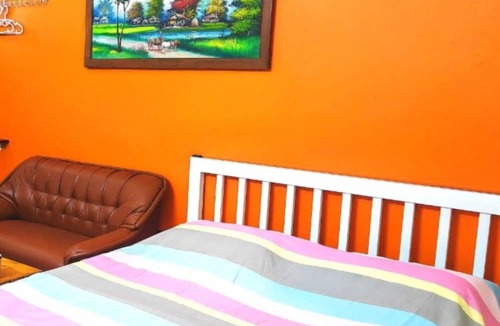 Pak Kret Hostel | The Backpacker Station