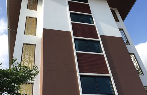 Wua Lai Hotel | Baan Sang Singh