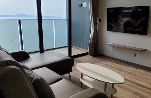 Pratumnak Hill Condo | The Andromeda Condominium
