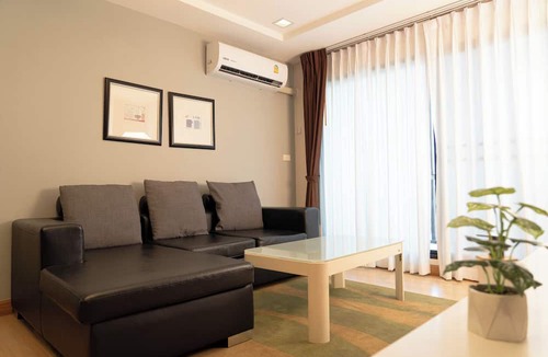 Embassy District Apartment | Baan K Residence