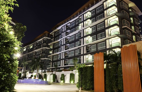 Noen Phra Apartment | Wisdom Hotel & Residence