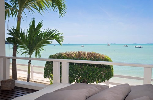 Bophut Villa | Ban Mok Talay Beachfront Villa