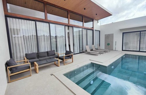 Nong Chaeng Villa | Samui Luxury villas-BySamui Rental