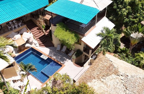 Haad Rin Apartment | Little Hill