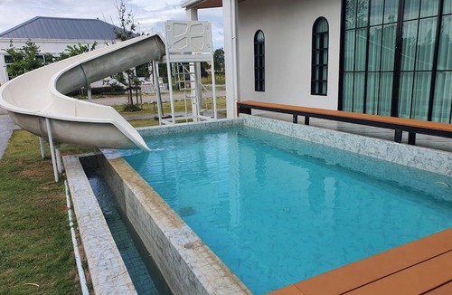 Pak Chong Villa | Nordika Hill Resort by Alphatel