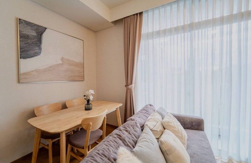 Khlong Toei Condo | Panoramic 2BR near Ekkamai with Infinity Pool