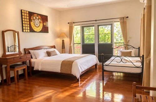 Chiang Mai Villa | Lannakaruehaad pool villa in Chiang Mai for daily rental. Ideal for large groups