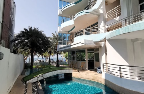Ban Bang Saen Condo | The Beach Bangsaen Condo Sea View Room 327-62 Floor 7n