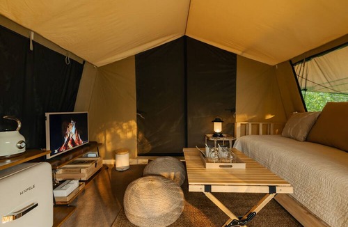 Su Thep RV Rental | CAMP CAYLA - EDEN