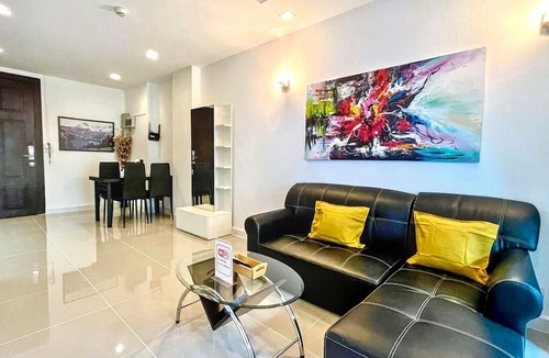 Patong Apartment | Modern 1-Bedroom Apartment with Pool View in Patong