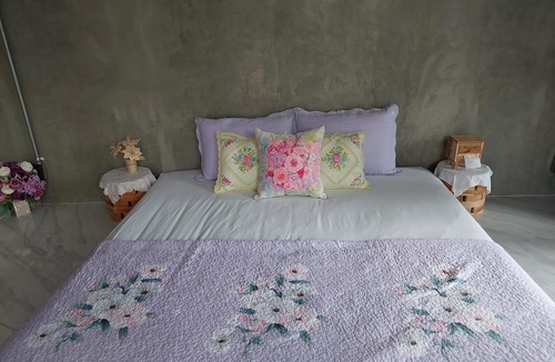 Doem Bang Villa | Tung Na Pa Suan Farmstay