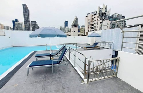 Khlong Toei Nuea Condo | Short-Term Rental Allowed - 6D Downtown Bkk Serviced Apartment