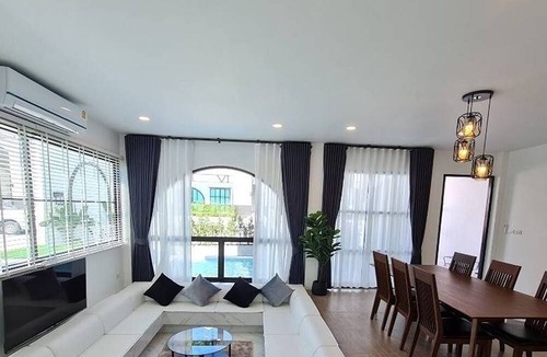 Pak Chong Villa | Live With Passion Pool Villa