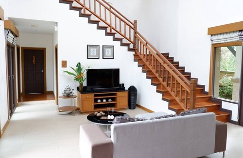 Pa Klok Villa | Ozone Villa