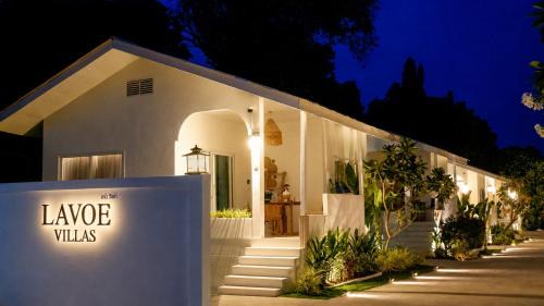 Bophut Hills Ski Chalet | Lavoe Villas Samui