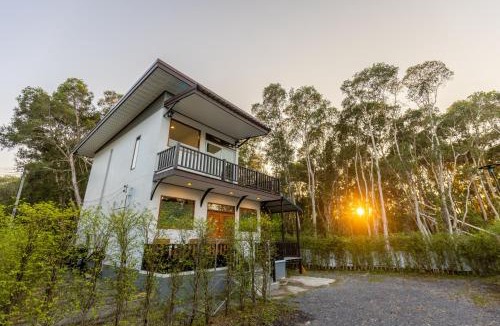 Wok Tum Villa | Woodland Residence
