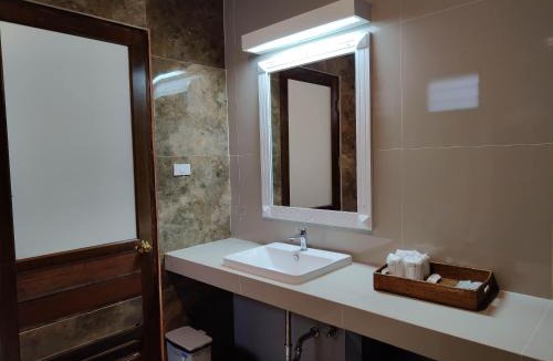 Chaloklum Hotel | Villa Cha-Cha Chalok-lam Beachfront Resort Koh Phangan