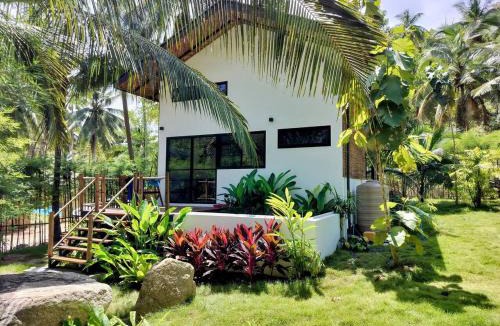 Chaloklum House | Bamboo Loft 1BR Villa Shared Pool Chaloklum