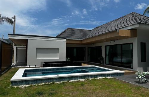 Maret Villa | Suparat Pool Villa